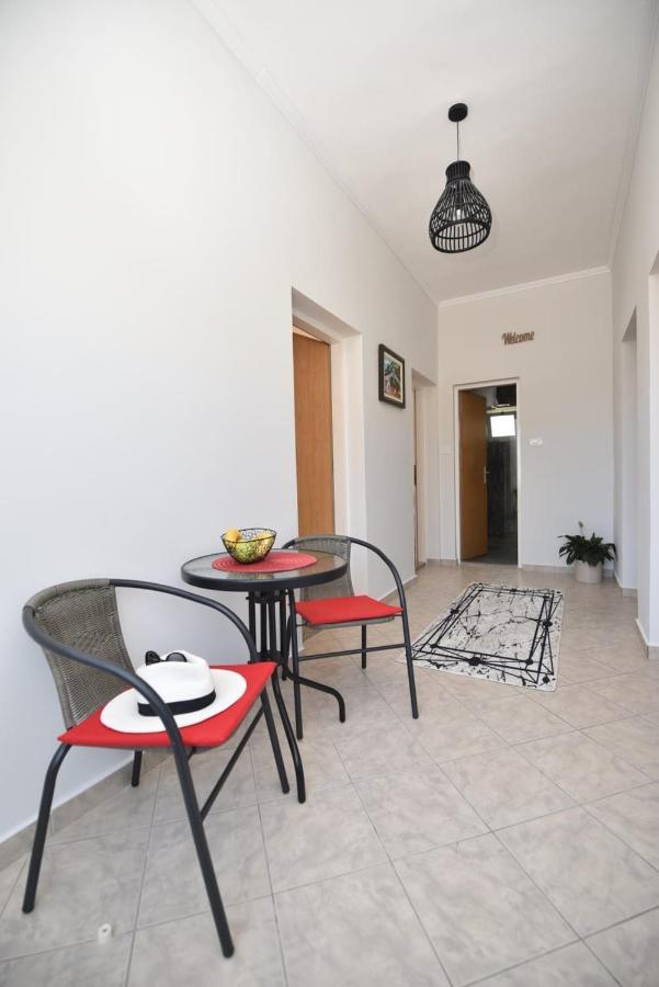 Apartment Kap Ivanica Exterior foto